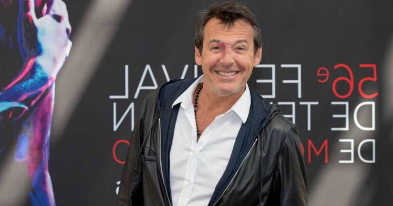 Jean-Luc Reichmann se fait tirer dessus en pleine rue, cette scène choquante dans la série Navarro