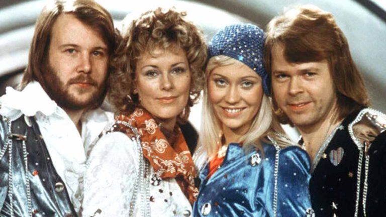 ABBA : les 4 membres du groupe iconique ont vécu une tragédie !