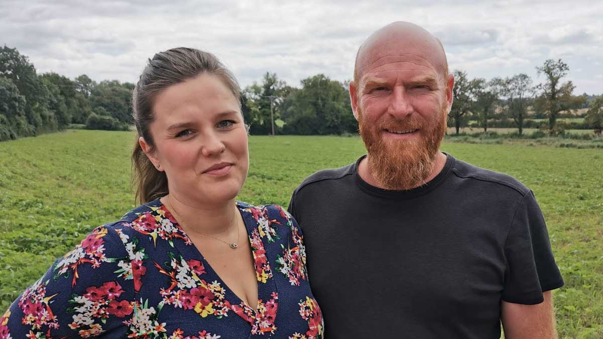 Lucile (L’amour est dans le pré) amincie  elle dévoile le résultat de sa perte de poids