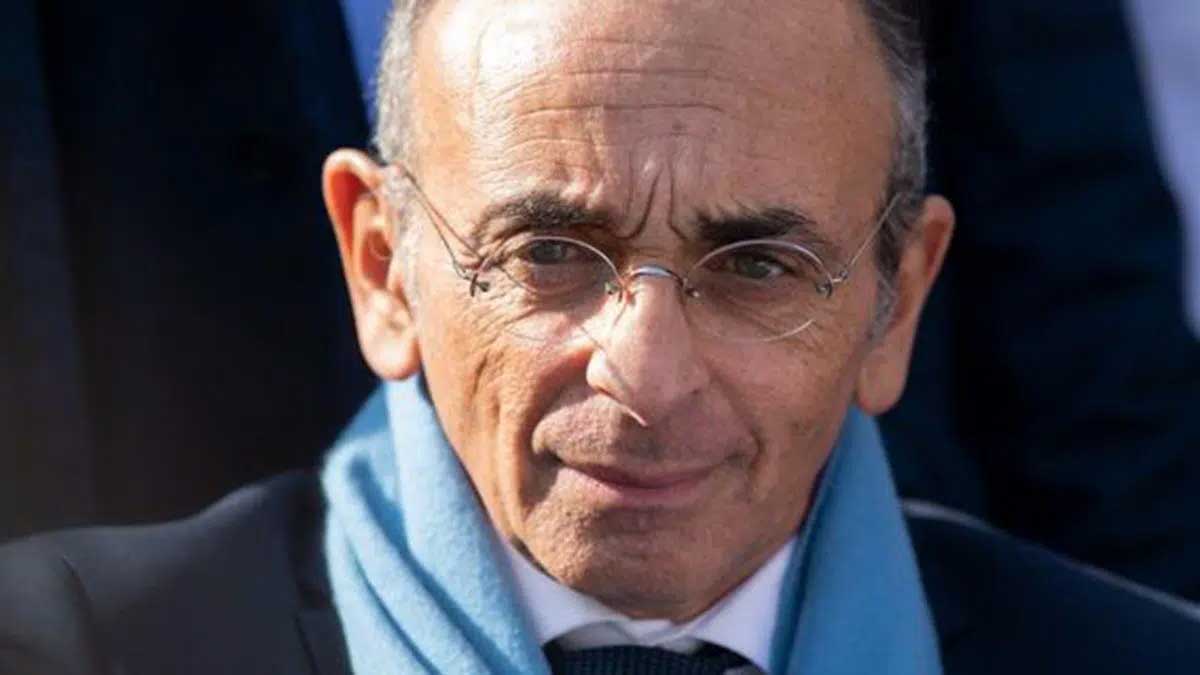 Éric Zemmour anéanti par un enfant de 10 ans en direct dans Au tableau