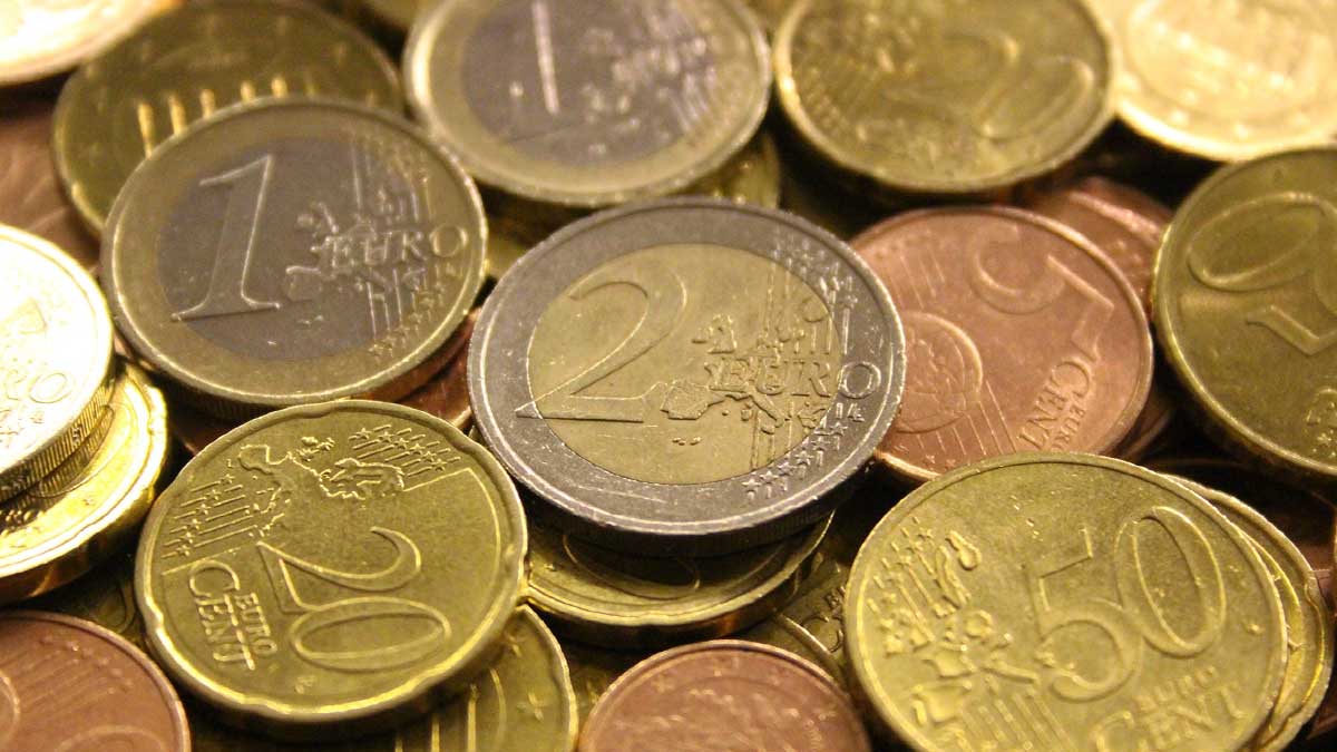 7 pièces en euros qui peuvent vous rendre riche ! les possédez-vous