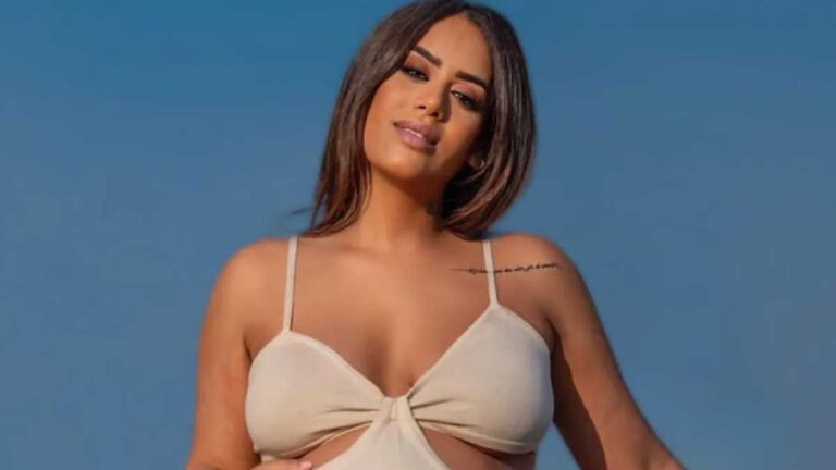 Amel Bent dévoile une photo du nouvel homme de sa vie, il est à croquer !