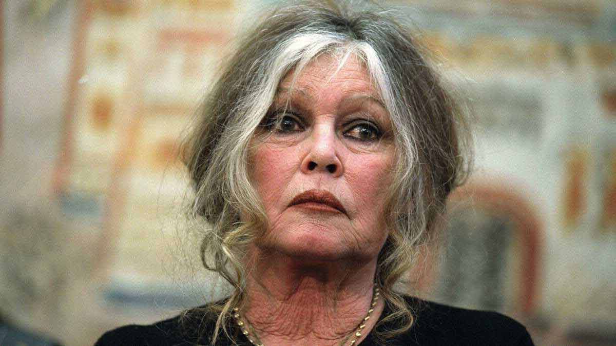 Brigitte Bardot traumatisée cet avortement clandestin qui a failli lui coûter la vie, un cauchemar