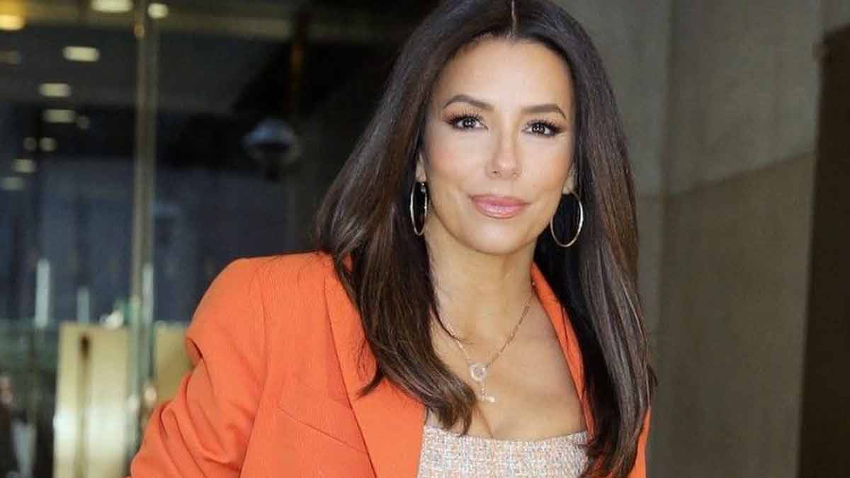 Eva Longoria la plus séduisante des « Desperate Housewives » s’affiche en bikini ficelle et enflamme la Toile !