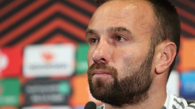 Mathieu Valbuena - Son camping de dune de Pilat face à une incendie