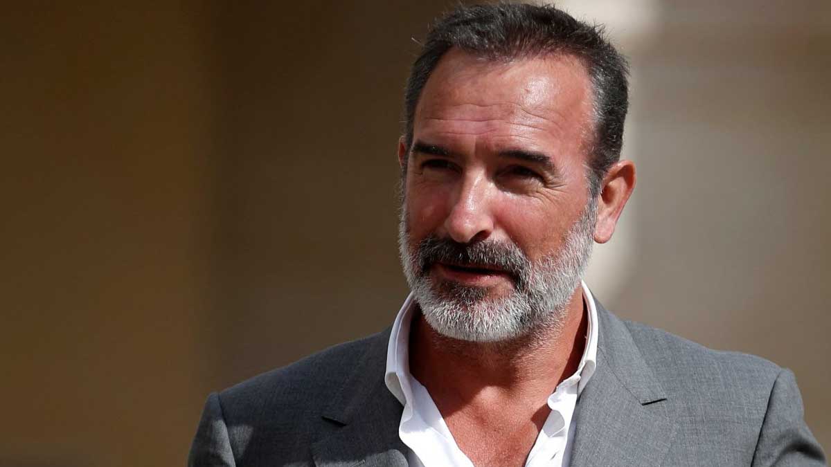 « Une page se tourne » la compagne de Jean Dujardin sort enfin du silence après les « viols et agressions », personne n’était au courant