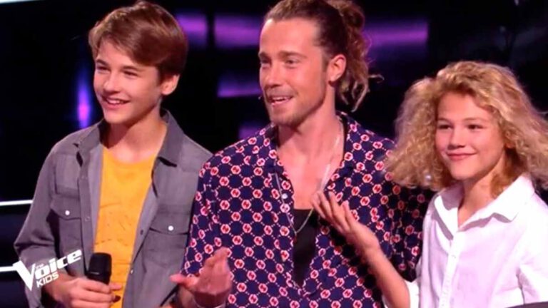 Julien Doré surpris dans The Voice Kids il rencontre son sosie, quelle surprise !