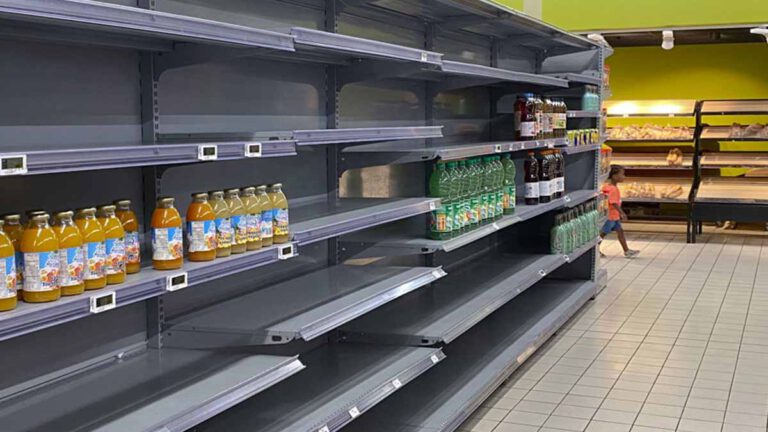 Voici le jour parfait pour faire ses courses et ne pas se retrouver face aux rayons dévalisés !