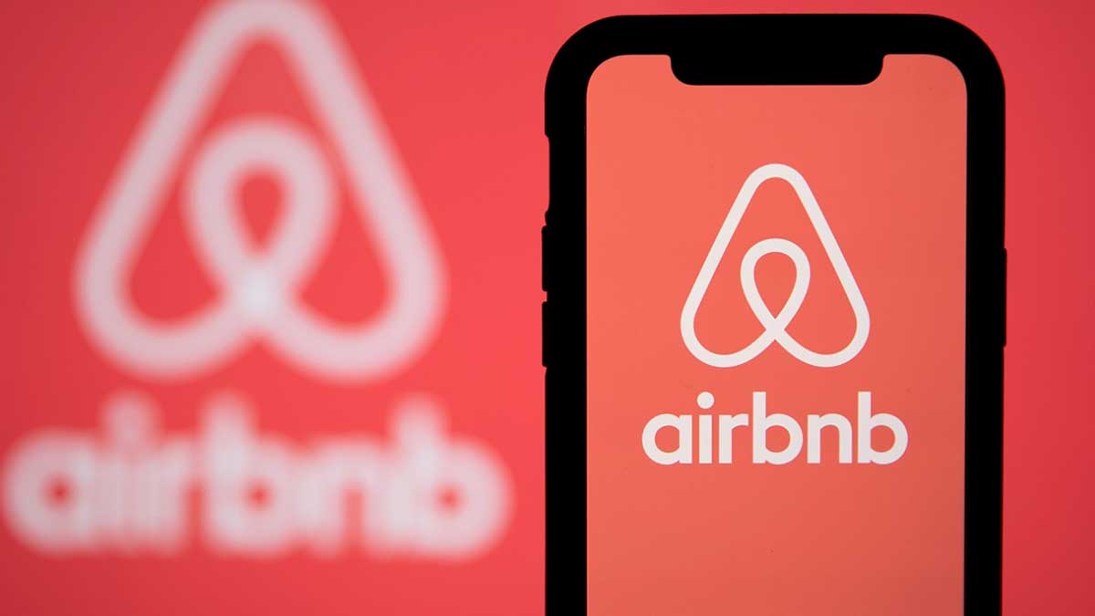 Airbnb : Ce couple réserve un logement et découvre la propriétaire morte dans l’appartement