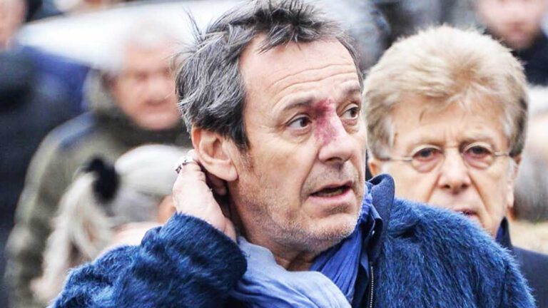 jean-luc-reichmann-en-larmes-lanimateur-annonce-le-deces-de-sa-mere-aujourdhui-je-pleure