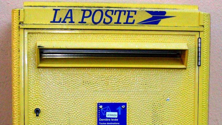 Alerte : attention à ce faux avis de passage de la Poste ! c’est une véritable arnaque.