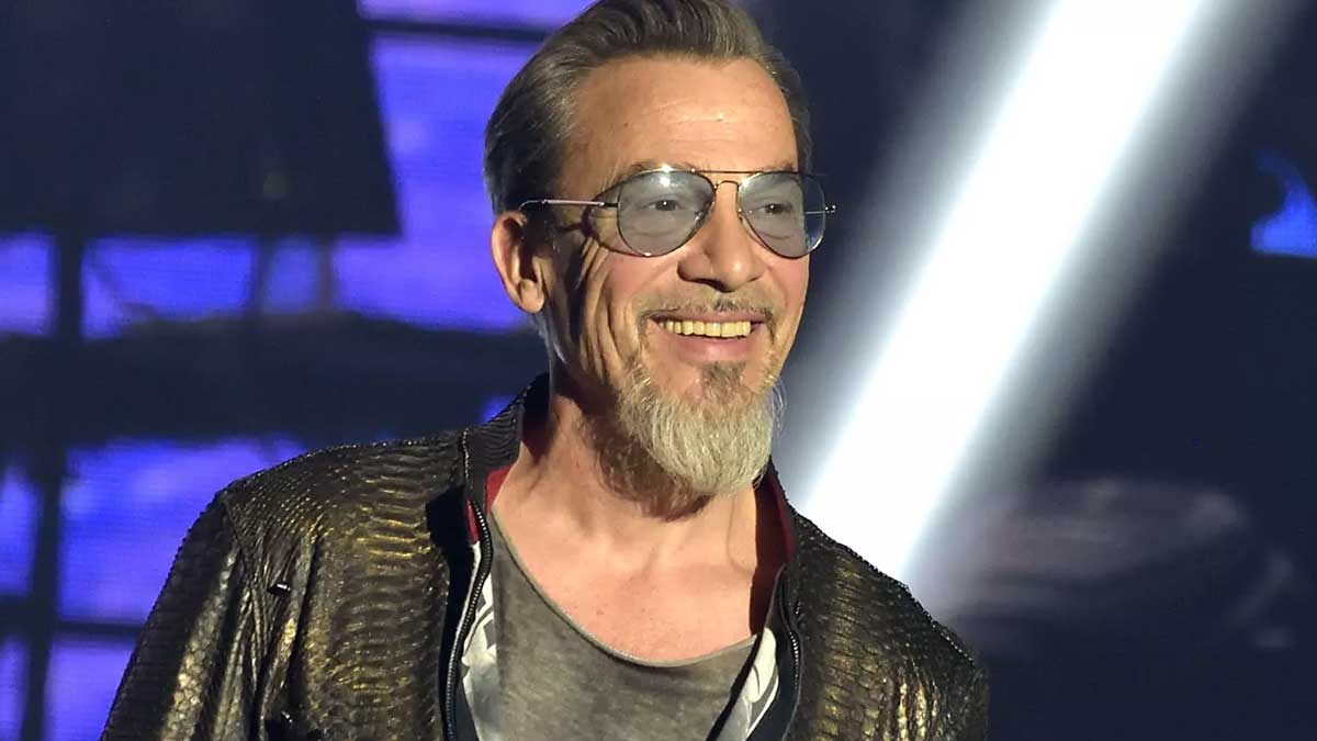 Florent Pagny en Grèce il rassure ses fans avec une nouvelle photo radieuse !