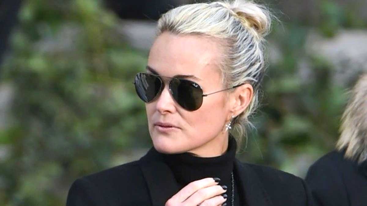 Laeticia Hallyday bientôt ruinée Le fisc pourrait lui confisquer la dernière maison de Johnny !