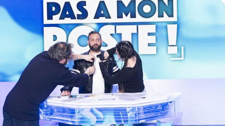 TPMP ce célèbre chroniqueur prêt à quitter l’émission, cette menace qu’il ne digère pas du tout !