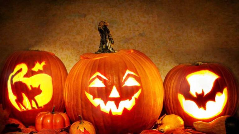 D’où̀ vient Halloween Découvrez tout ce qu’il faut savoir sur la fête de la citrouille !