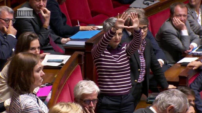 LE GESTE FÉMINISTE DE SANDRINE ROUSSEAU À L'ASSEMBLÉE NATIONALE et REND HOMMAGE À JAY-Z