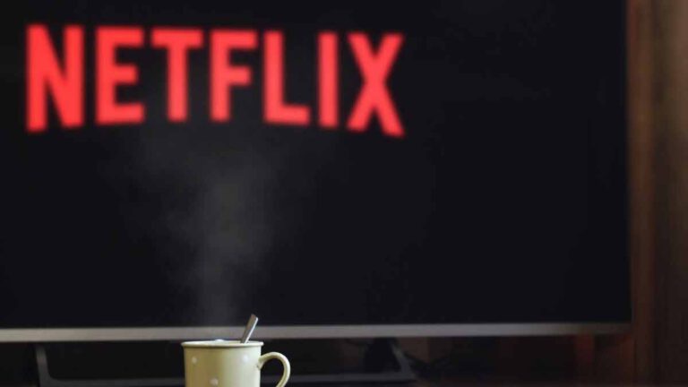 Netflix ce montant qui figurera sur votre facture en cas de partage de compte avec un proche !