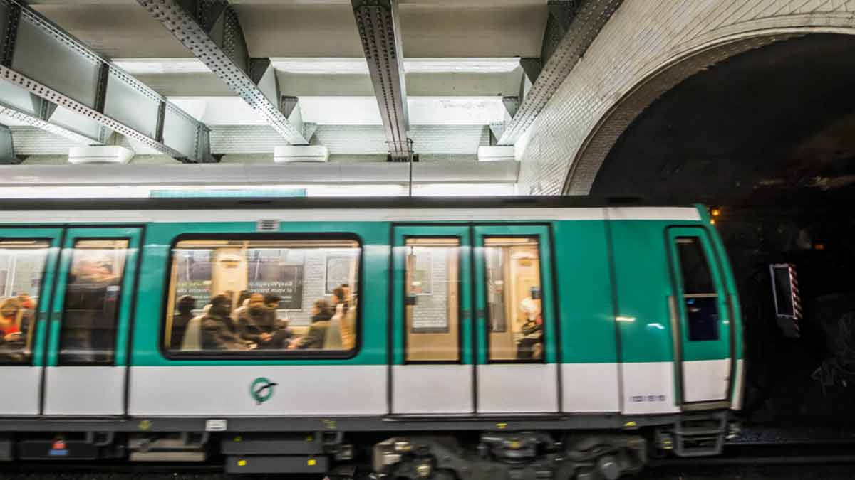 C'est quoi cette nouvelle arnaque qui est fréquent dans le métro