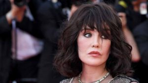 Isabelle Adjani révèle son astuce anti-âge surprenante pour lisser ses rides