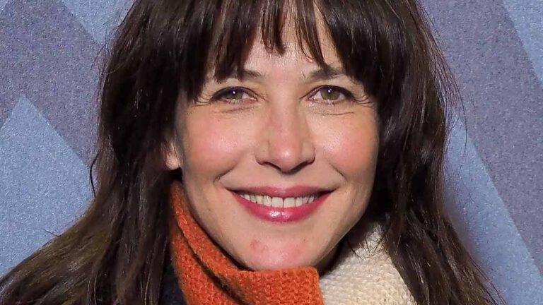 Sophie Marceau a fêté ses 56 ans salaire, couple, enfants, James Bond, déménagement...