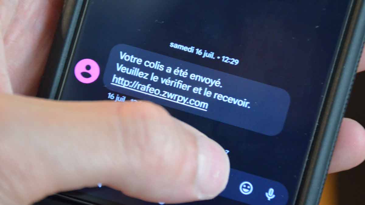 «Votre colis a été envoyé» restez vigilant à cette arnaque par SMS à l’approche de Noël