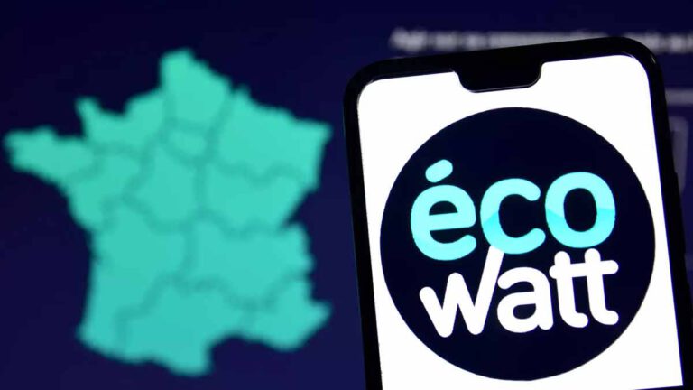 Électricité RTE a installé Ecowatt pour rester informé des coupures