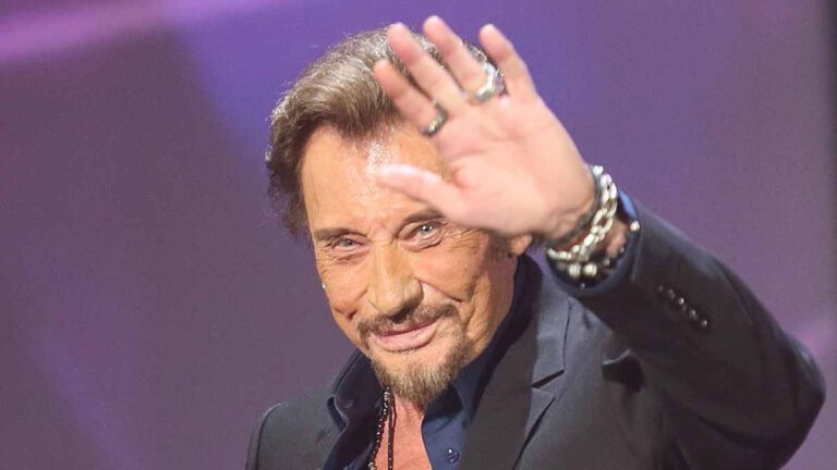 Il ne voulait pas nous laisser les images des derniers jours de Johnny Hallyday ont enfin fait son apparition sur M6