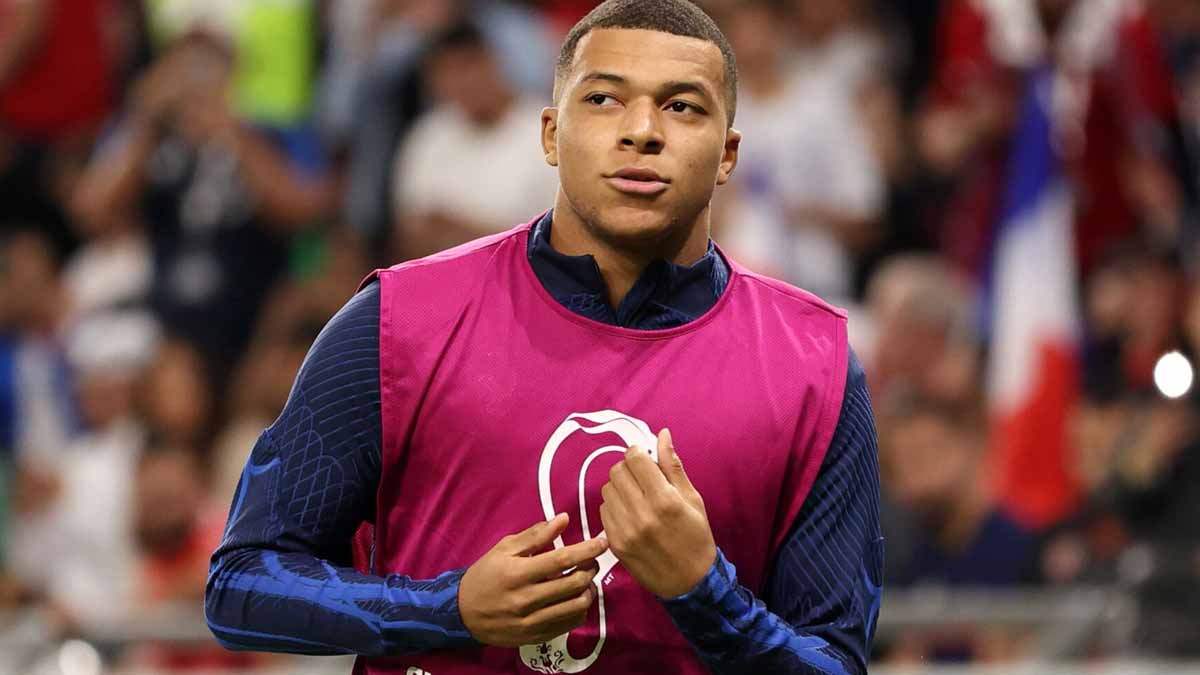 Kylian Mbappé sa réaction a fait rire les internautes après le penalty raté de l'Angleterre