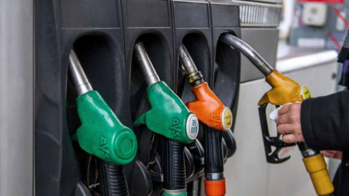 Carburant : la baisse des prix à la pompe ravit au plus haut point les automobilistes