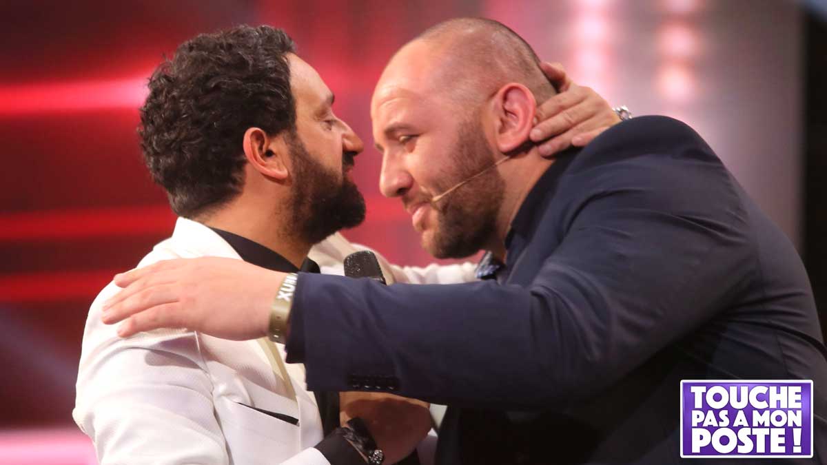 TPMP : Cyril Hanouna se fait attraper par Mokhtar en pleine émission, interpellation musclée en direct sur C8