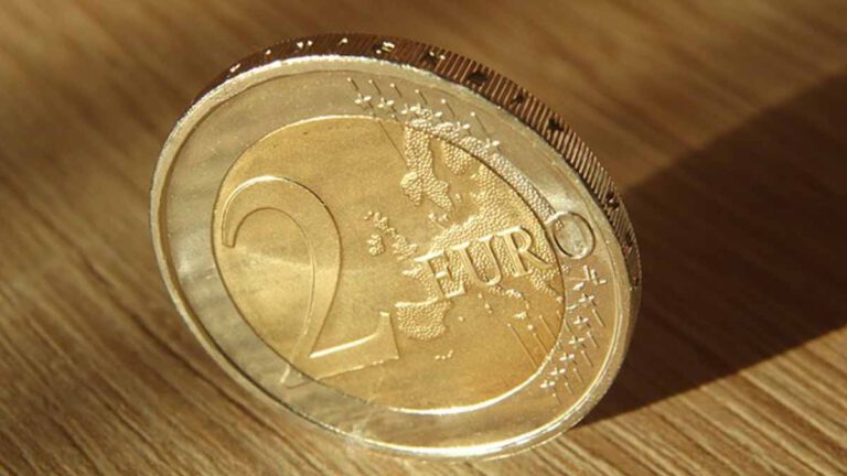 Voici les pièces de deux euros qui peuvent vraiment valoir une vraie fortune