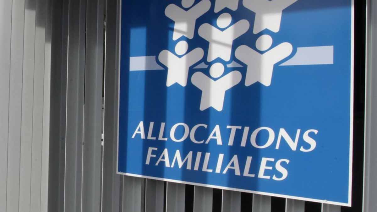 Allocation familiale 2023 : son montant passera de 299 euros par enfant dès le mois d'avril