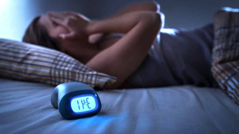 Ces 5 bons réflexes à adopter pour se rendormir plus rapidement après un réveil en pleine nuit