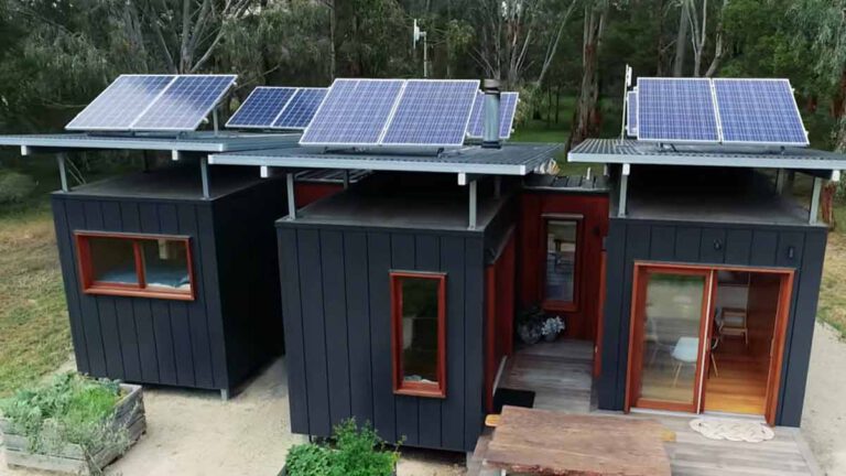 Cette femme a construit sa magnifique maison à partir de 3 vieux conteneurs d'expédition