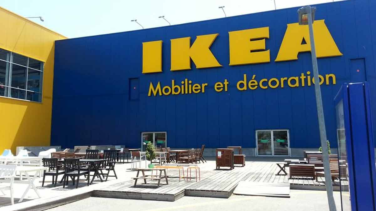 Ruée chez Ikea avec ce produit inédit qui remplace l’armoire et prend peu de place !