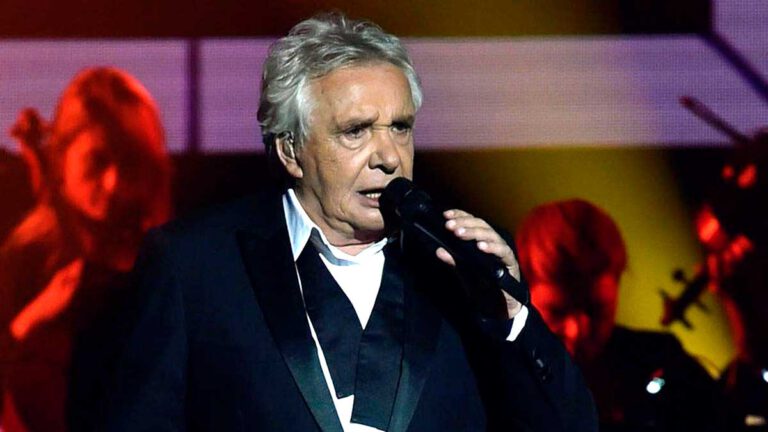 Michel Sardou ruiné ? Le chanteur obligé de tout abandonner… c’est terrible !