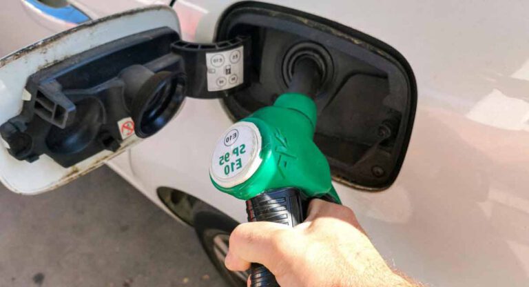 Prix carburant grande nouvelle, baisse de 11 centimes du litre à compter du 1er janvier en Guyane