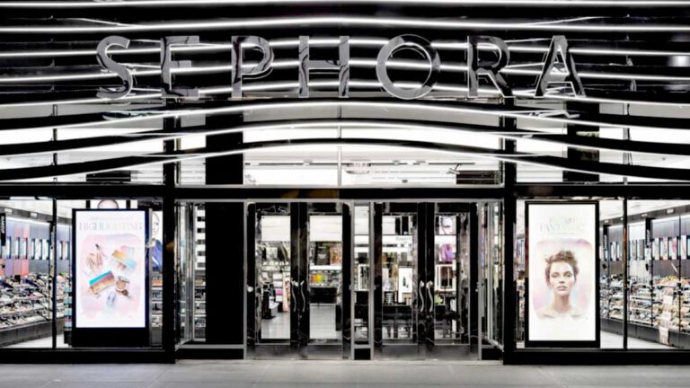 Sephora attire tous les regards avec le meilleur mascara du monde à moins de 17 euros !