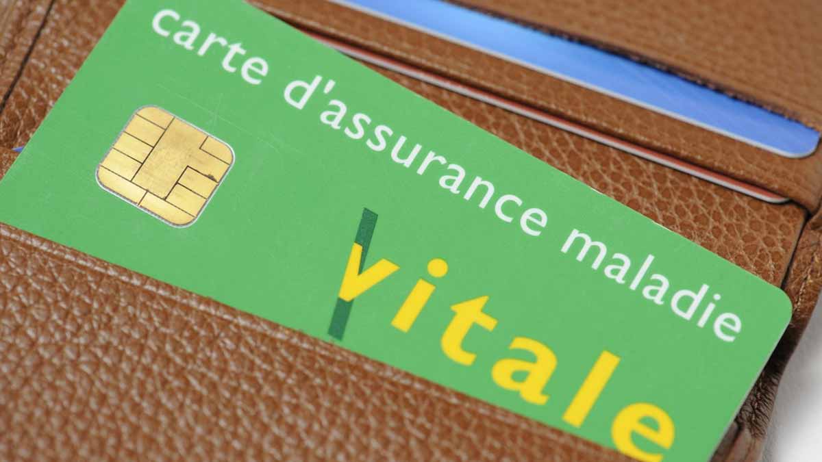 Attention, l’Arnaque au SMS de l’Assurance Maladie fait des ravages et dépouille les victimes