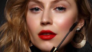 Ce mascara à effet faux-cils à moins de 12 euros rend fou les amateurs de maquillage