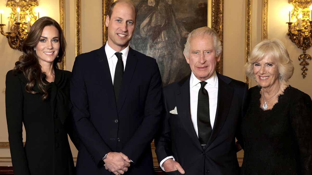 Famille royale retrouvailles glaciales entre Charles III et le prince Harry à Windsor, une rencontre très attendue