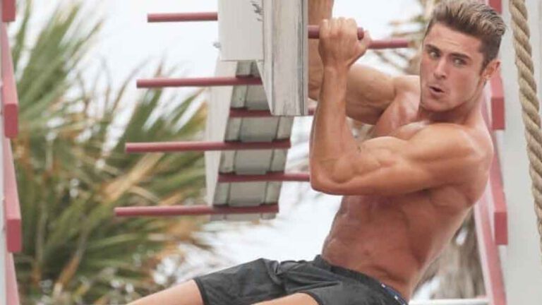 Bulking quelle est cette méthode d'entraînement qui a métamorphosé le corps de Zac Efron en muscles en béton