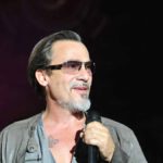 Florent Pagny de nouveau malade le chanteur rapatrié d’urgence en France pour un traitement intensif !