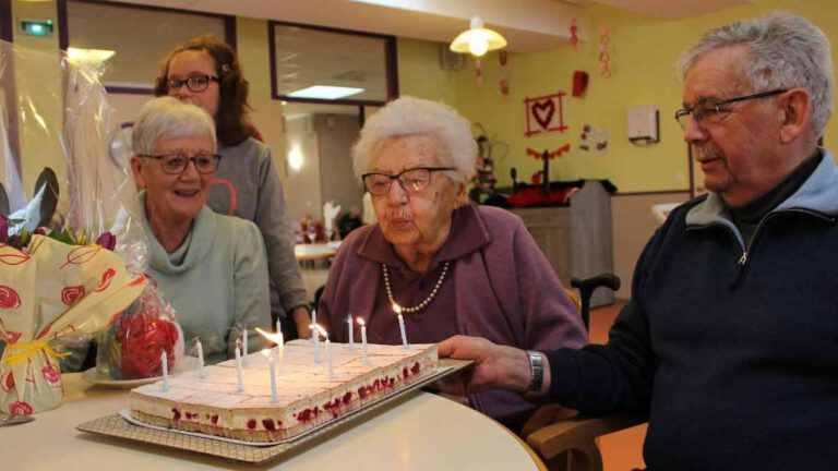 Habitant Flers depuis ses 14 ans, Magdeleine vient de fêter ses 105 ans