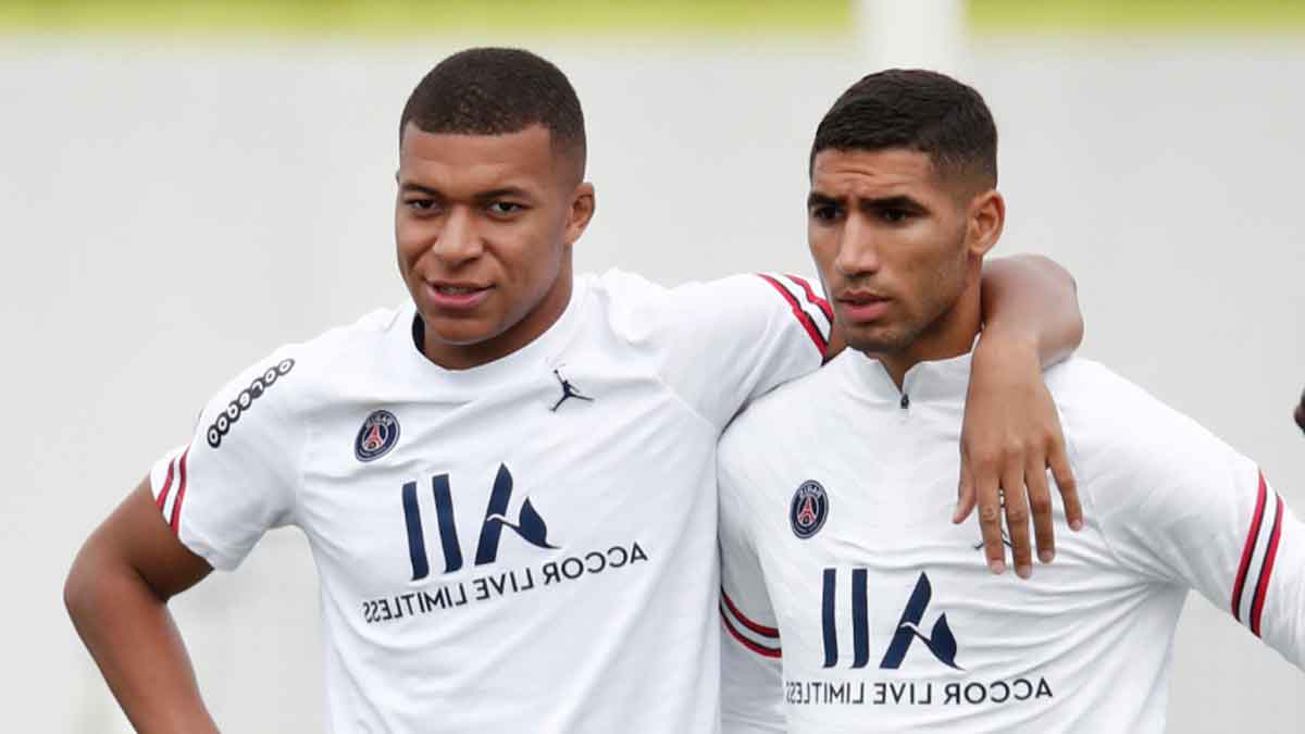 Kylian Mbappé montre son soutien et son amitié envers Achraf Hakimi qui est face à des difficultés