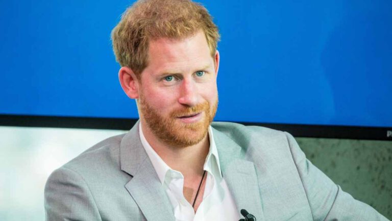 Le prince Harry sans scrupule  Charles III attaqué vertement par son fils