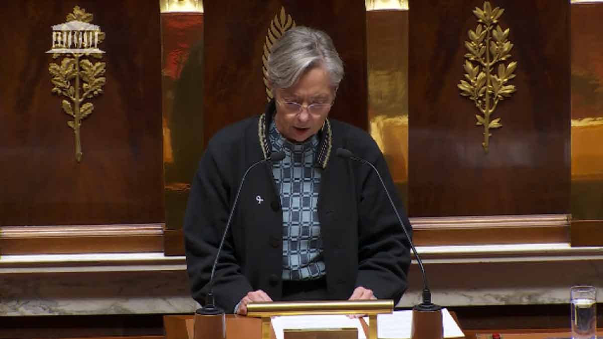 Réforme des retraites : Elisabeth Borne déclenche l’article 49.3 pour faire passer en force le projet de loi