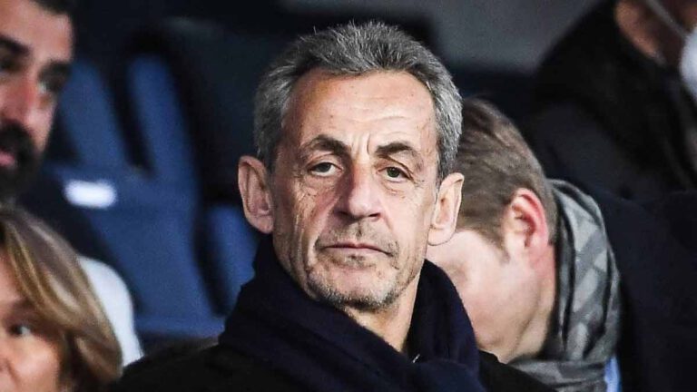 Attribution du Mondial de football au Qatar Nicolas Sarkozy cible d'une perquisition