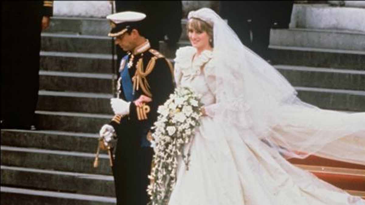 Charles III  ce que son divorce onéreux avec Lady Diana lui a appris sur l’argent