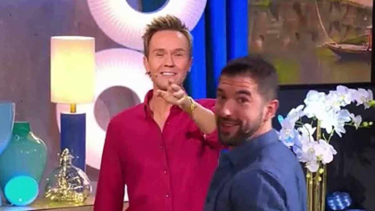 Cyril Féraud (Duels en famille ) l'animateur giflé en plein direct par un candidat, l'émission dérape